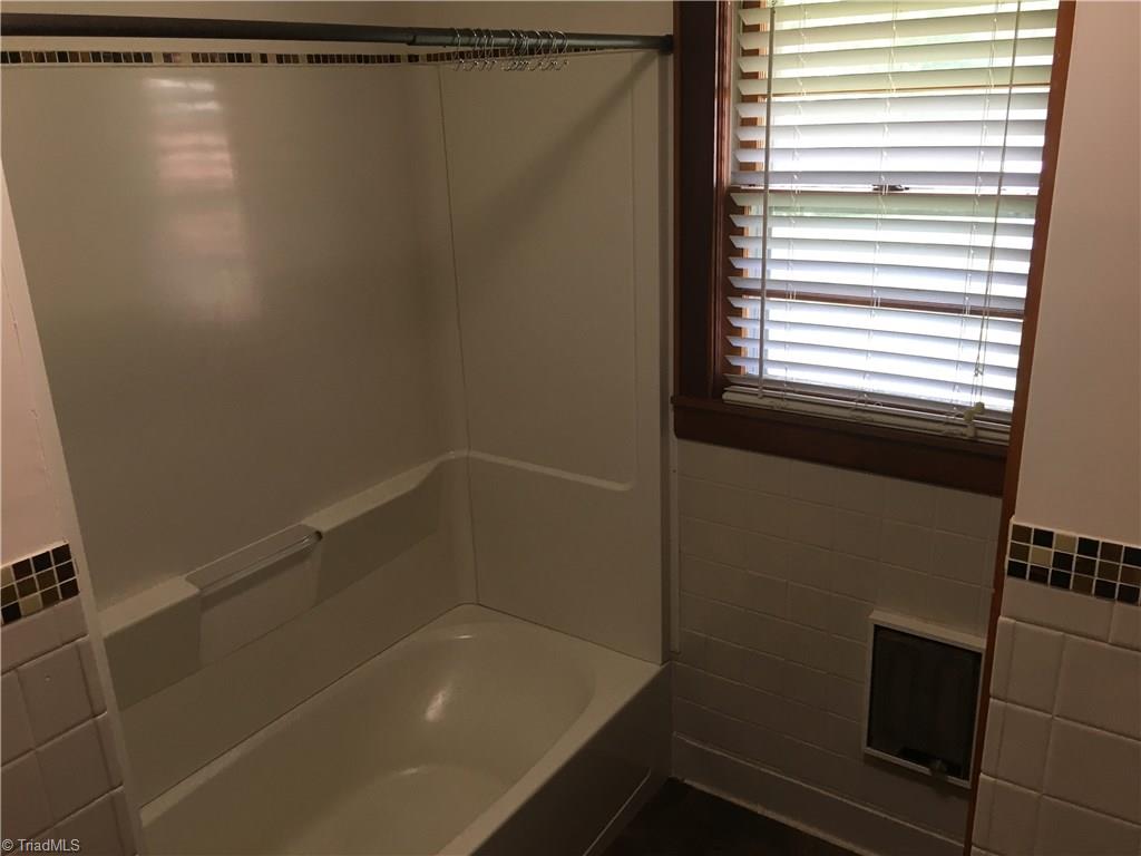 2084 Red Brush Road Mount Airy, NC 27030 - Photo 13 of 19 Gallery Image 13
