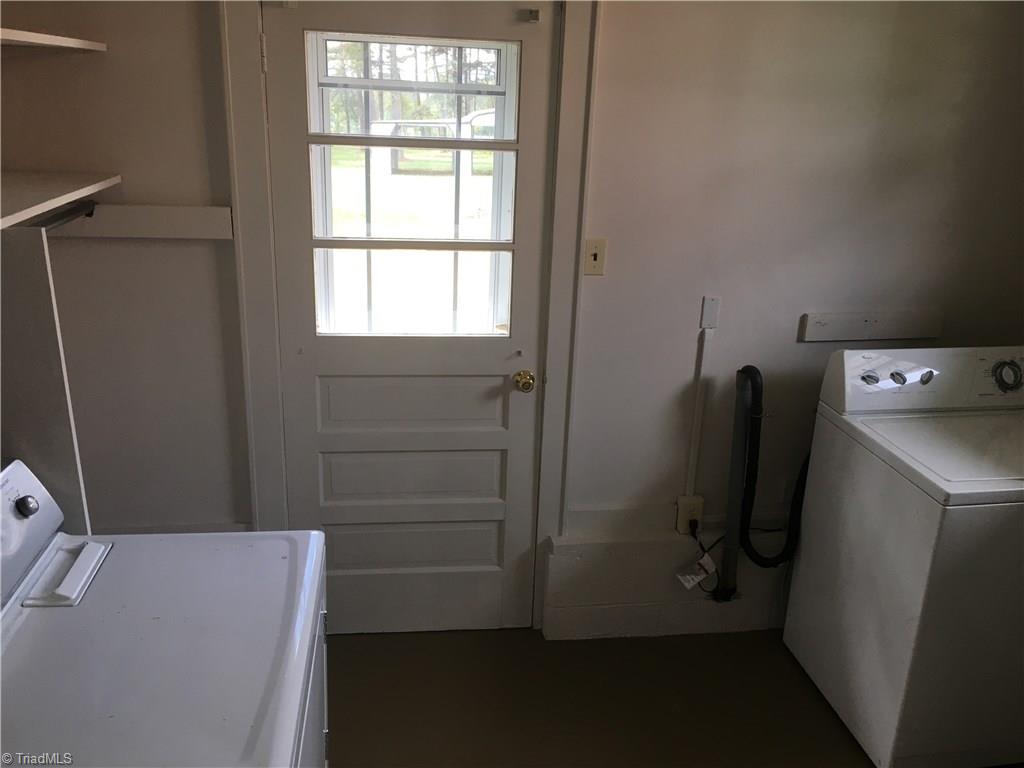 2084 Red Brush Road Mount Airy, NC 27030 - Photo 14 of 19 Laundry with back patio entrance