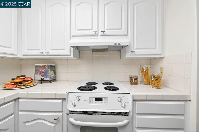 $375,000 | 1400 Ptarmigan Drive, Unit 2, Walnut Creek, CA 94595