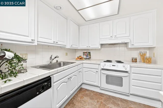 $375,000 | 1400 Ptarmigan Drive, Unit 2, Walnut Creek, CA 94595