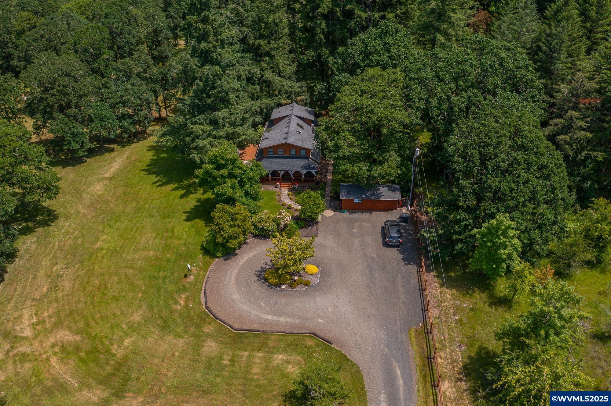33941 Totem Pole Road Lebanon, OR 97355 - Photo 29 of 37 Gallery Image 29