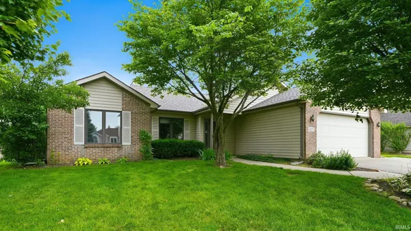 $259,900 | 427 Marborough Drive, Fort Wayne, IN 46804