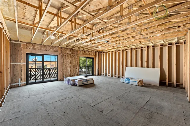 $695,000 | 112 11th Street South, Waco, TX 76701