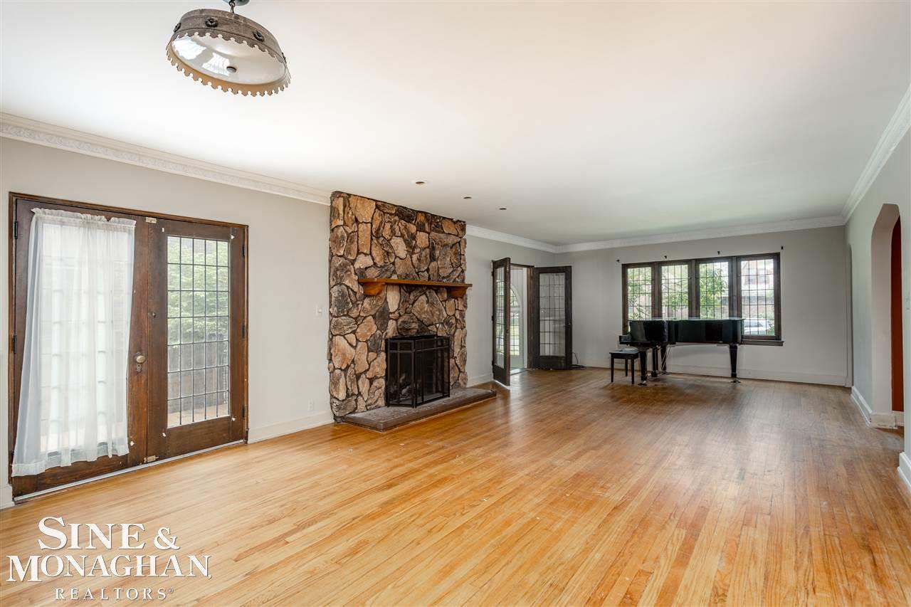 816 Bedford Road Grosse Pointe Park, MI 48230 - Photo 12 of 37