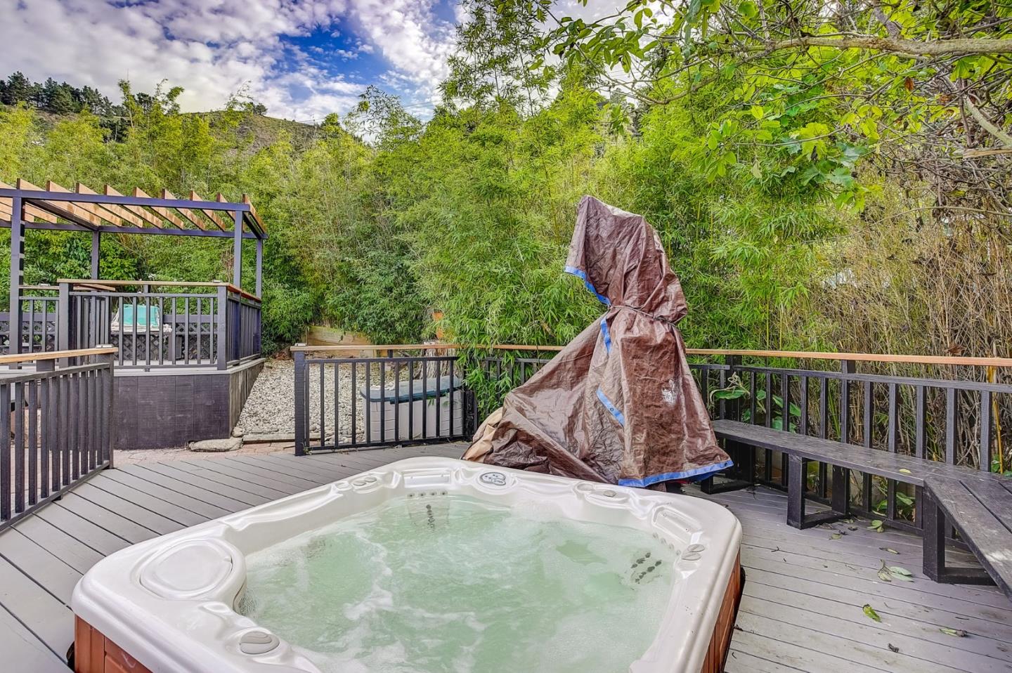 274 Hillside Drive Pacifica, CA 94044 - Photo 38 of 56 a view of deck and patio