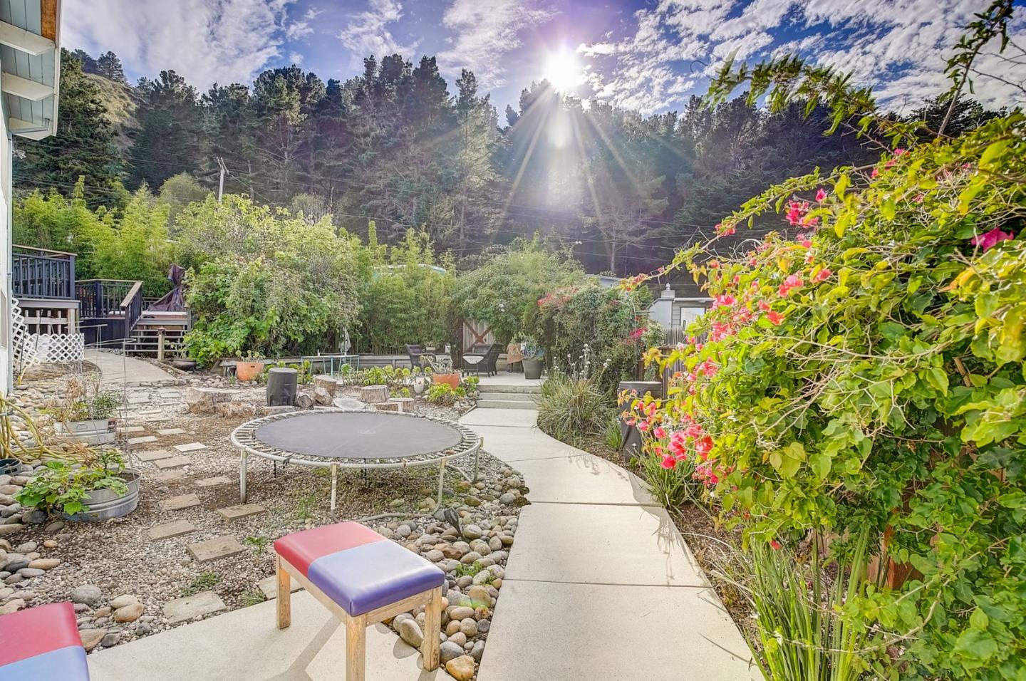 274 Hillside Drive Pacifica, CA 94044 - Photo 43 of 56