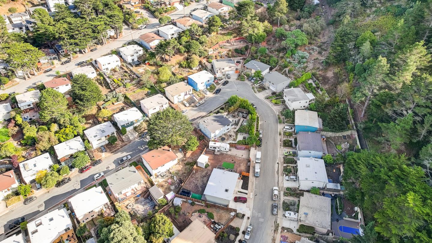 274 Hillside Drive Pacifica, CA 94044 - Photo 51 of 56 a city view with tall buildings
