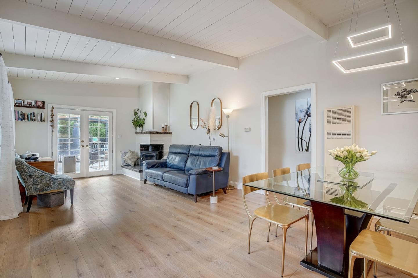 274 Hillside Drive Pacifica, CA 94044 - Photo 8 of 56 a living room with furniture and a large window