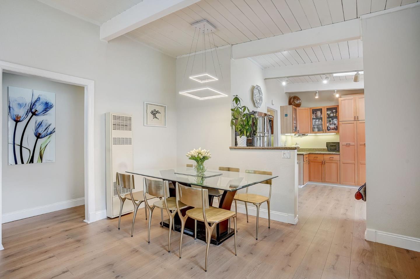 274 Hillside Drive Pacifica, CA 94044 - Photo 10 of 56 a workspace with furniture and window