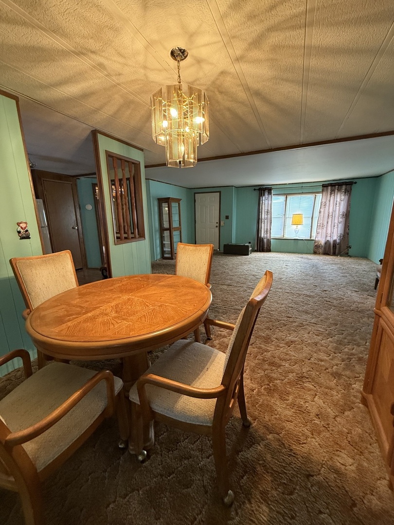278 Blackthorn Road Matteson, IL 60443 - Photo 4 of 20 a view of a dining room with furniture