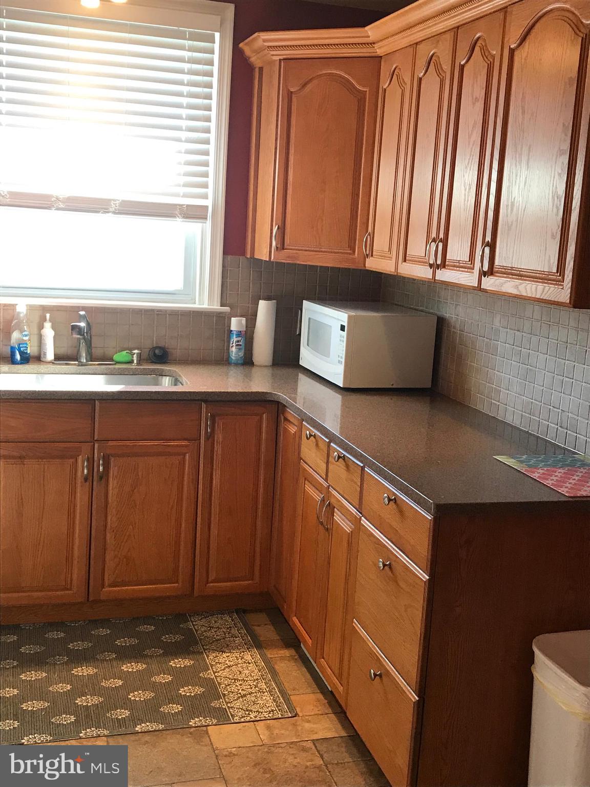 738 Charette Road Philadelphia, PA 19115 - Photo 11 of 26