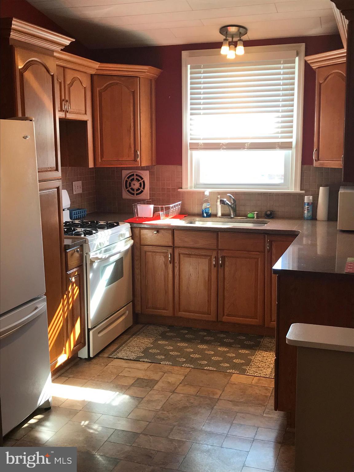 738 Charette Road Philadelphia, PA 19115 - Photo 9 of 26