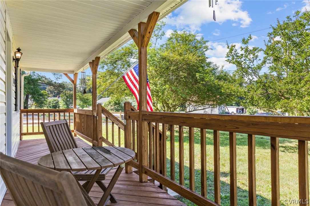 2140 Meadow Road Sandston, VA 23150 - Photo 2 of 43 Gallery Image 2