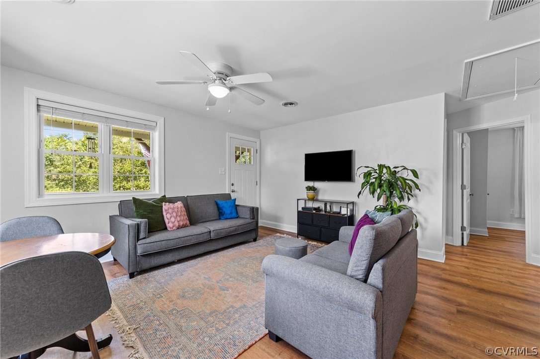 2140 Meadow Road Sandston, VA 23150 - Photo 9 of 43 Gallery Image 9