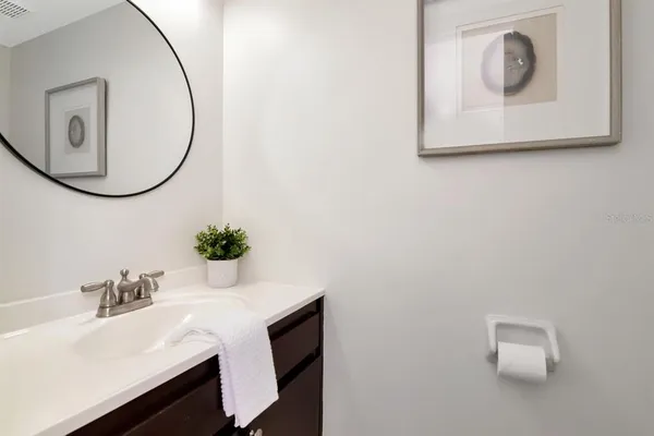 $489,000 | 2923 West Gandy Boulevard, Unit 2923, Tampa, FL 33611