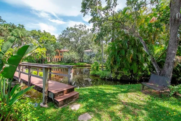 $489,000 | 2923 West Gandy Boulevard, Unit 2923, Tampa, FL 33611