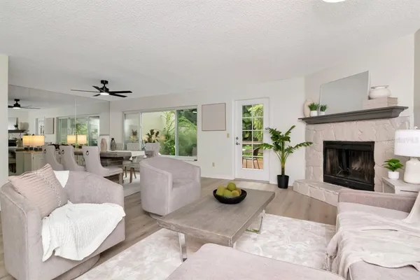 $489,000 | 2923 West Gandy Boulevard, Unit 2923, Tampa, FL 33611