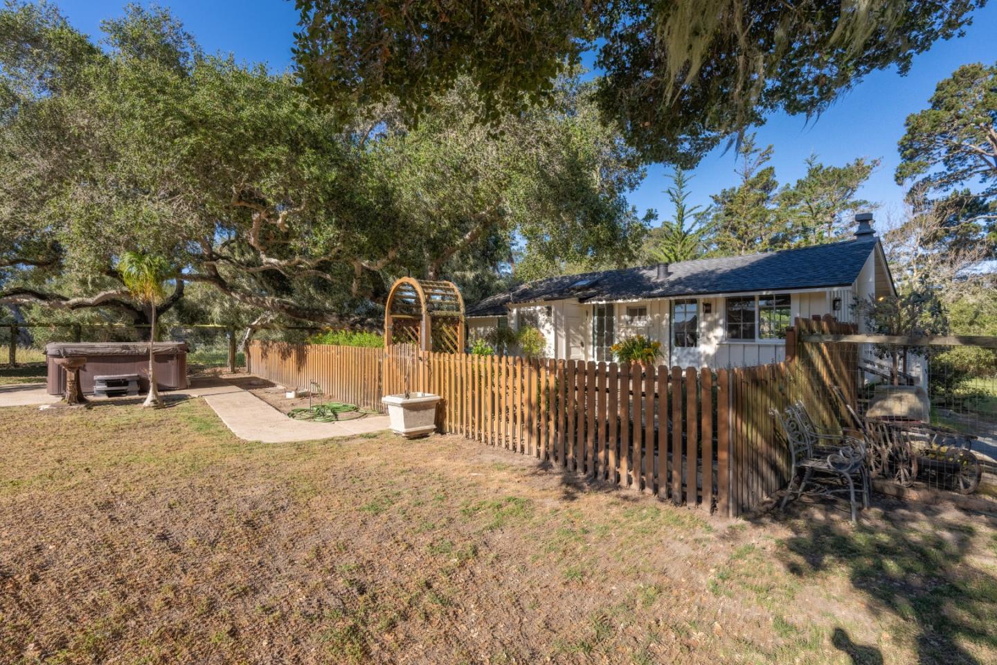 5155 Carmel Valley Road Carmel, CA 93923 - Photo 39 of 48