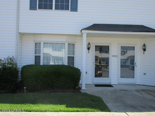 1035 Spring Forest Road, Unit D3 Greenville, NC 27834 - Photo 3 of 5 Covered front entrance