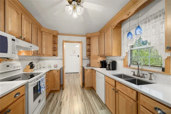 $449,500 | 8001 Brookside Drive, Rome, NY 13440