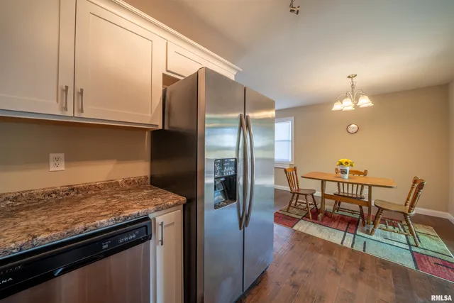 $150,000 | 109 Blossom Terrace, Washington, IL 61571