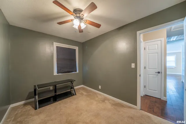 $150,000 | 109 Blossom Terrace, Washington, IL 61571