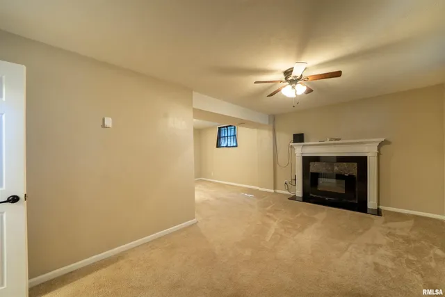 $150,000 | 109 Blossom Terrace, Washington, IL 61571