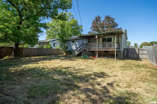 $150,000 | 109 Blossom Terrace, Washington, IL 61571