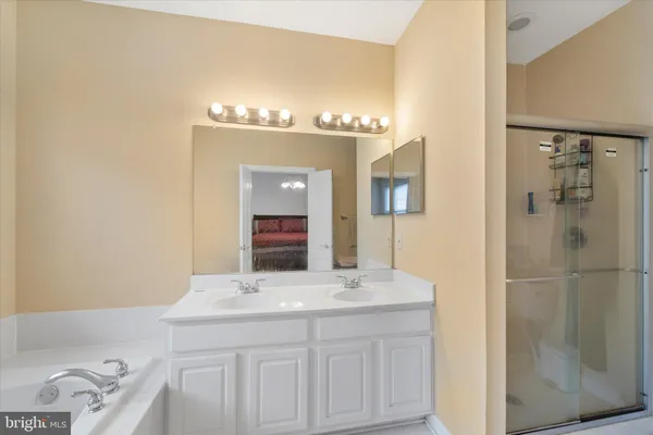 $3,200 | 11415 Mactavish Heights, Fairfax, VA 22030