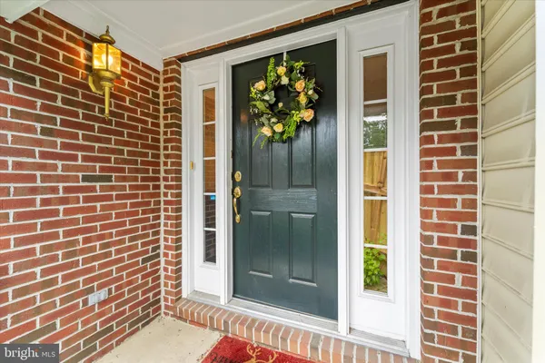 $3,200 | 11415 Mactavish Heights, Fairfax, VA 22030