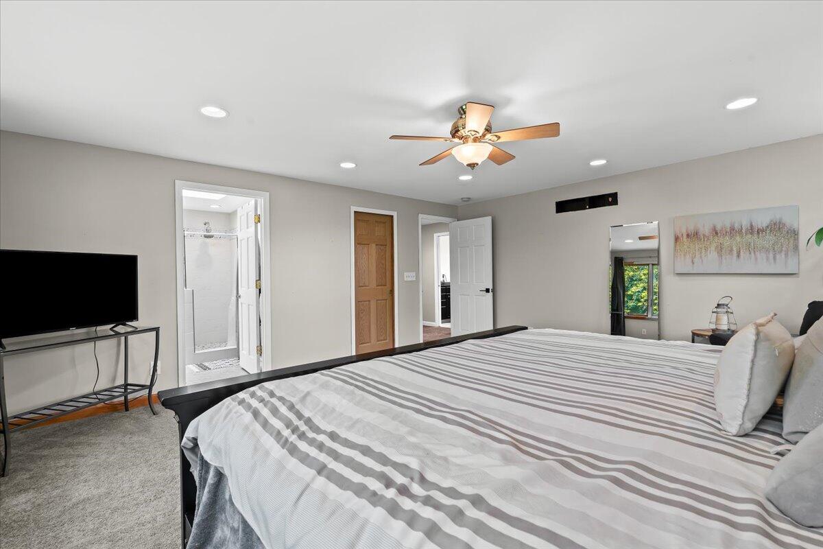 9325 North Ridge Road Plymouth, MI 48170 - Photo 17 of 40 25-9325 Ridge Rd