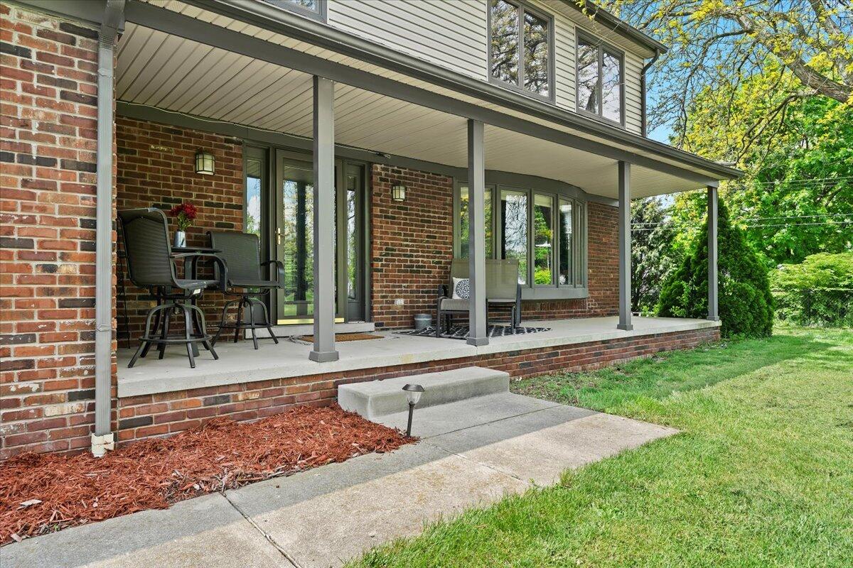 9325 North Ridge Road Plymouth, MI 48170 - Photo 34 of 40 04-9325 Ridge Rd