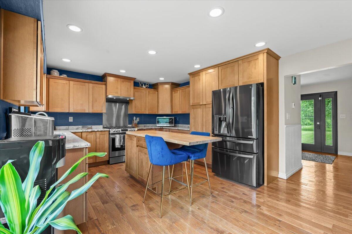 9325 North Ridge Road Plymouth, MI 48170 - Photo 9 of 40 12-9325 Ridge Rd-4