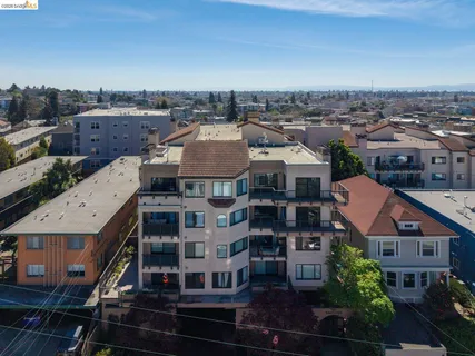$499,000 | 322 Hanover Avenue, Unit 409, Oakland, CA 94606