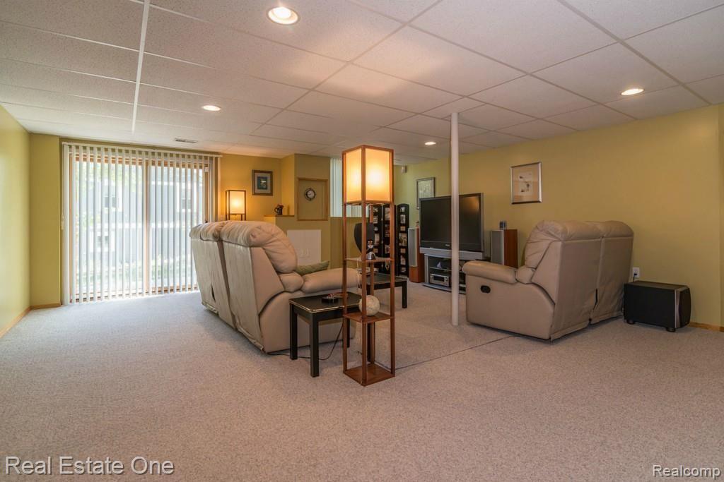 7967 Lee Road Brighton, MI 48116 - Photo 42 of 54 42_31.jpg