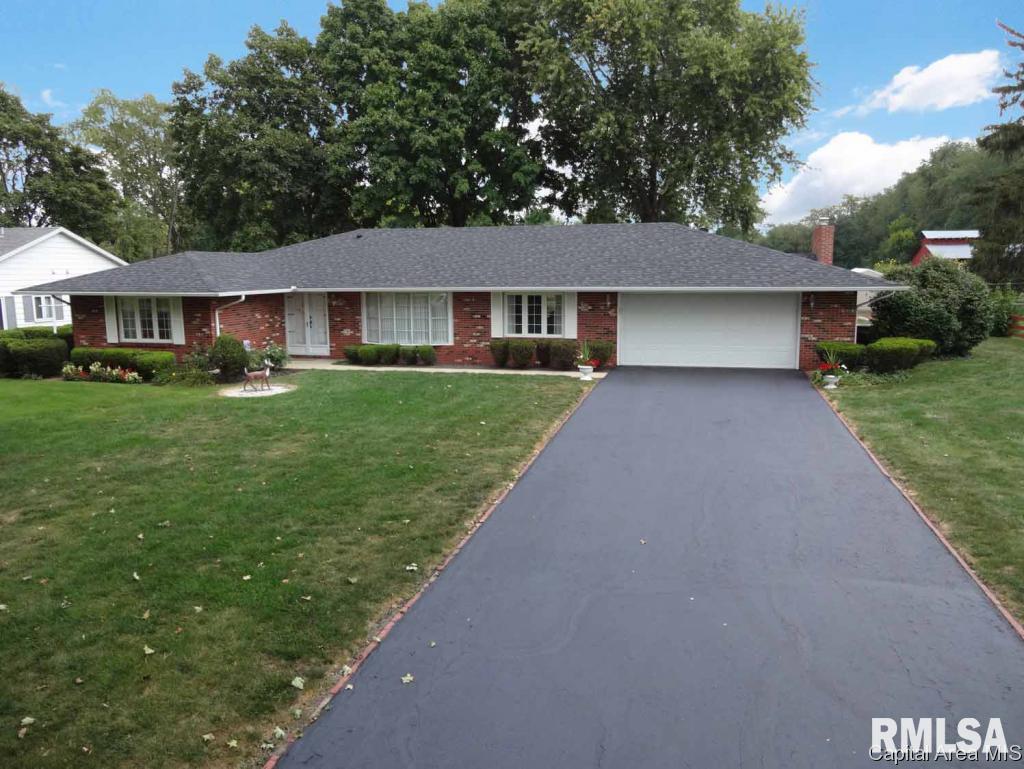 658 South Koke Mill Road Springfield, IL 62711 - Photo 3 of 36
