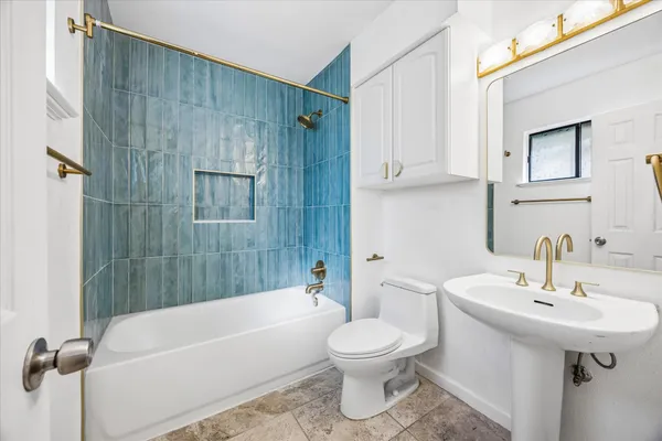 $2,400 | 1309 Warrington Drive, Austin, TX 78753