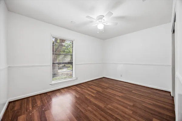 $2,400 | 1309 Warrington Drive, Austin, TX 78753