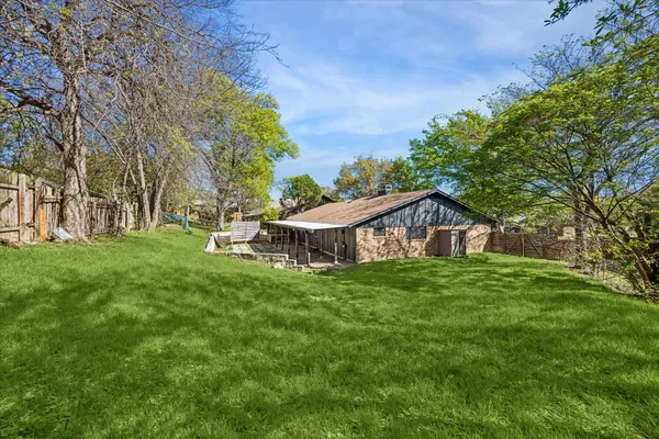 $2,400 | 1309 Warrington Drive, Austin, TX 78753