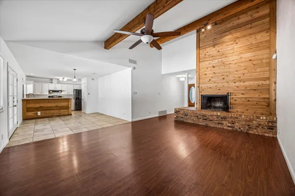 $2,400 | 1309 Warrington Drive, Austin, TX 78753