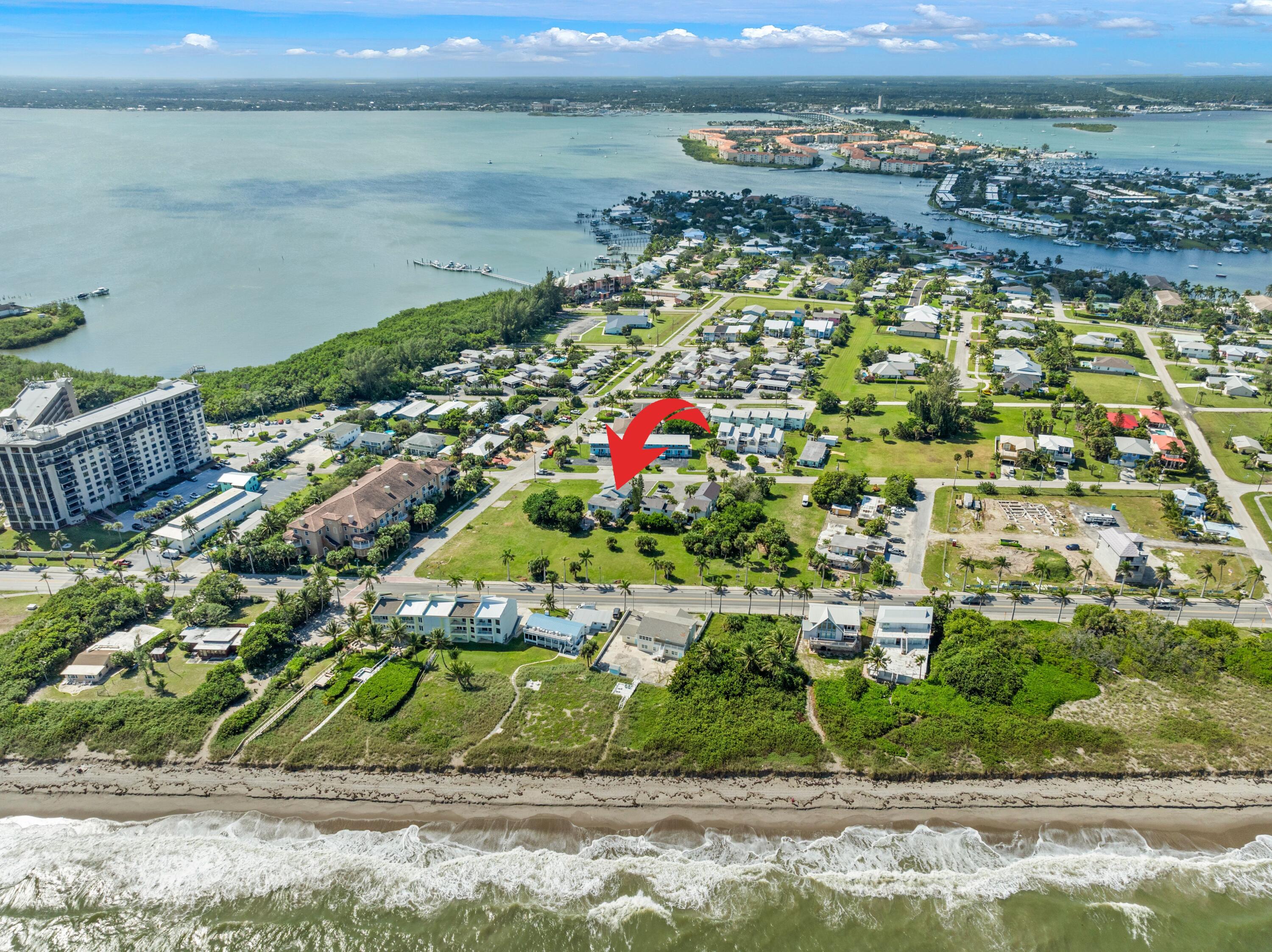 670 Hernando Street, Unit C Fort Pierce, FL 34949 - Photo 15 of 26 bO0i11yw