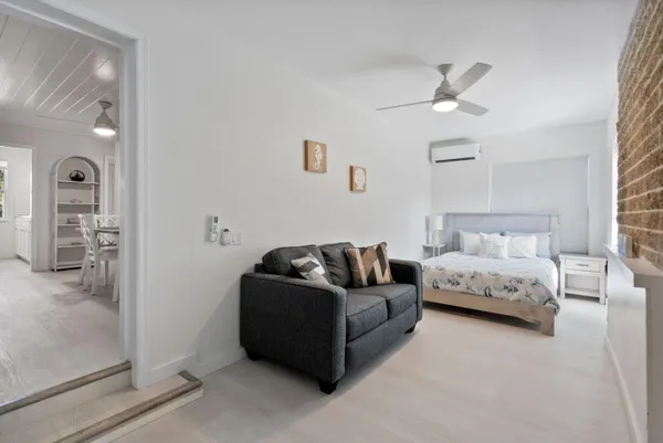 $2,350 | 670 Hernando Street, Unit C, Fort Pierce, FL 34949