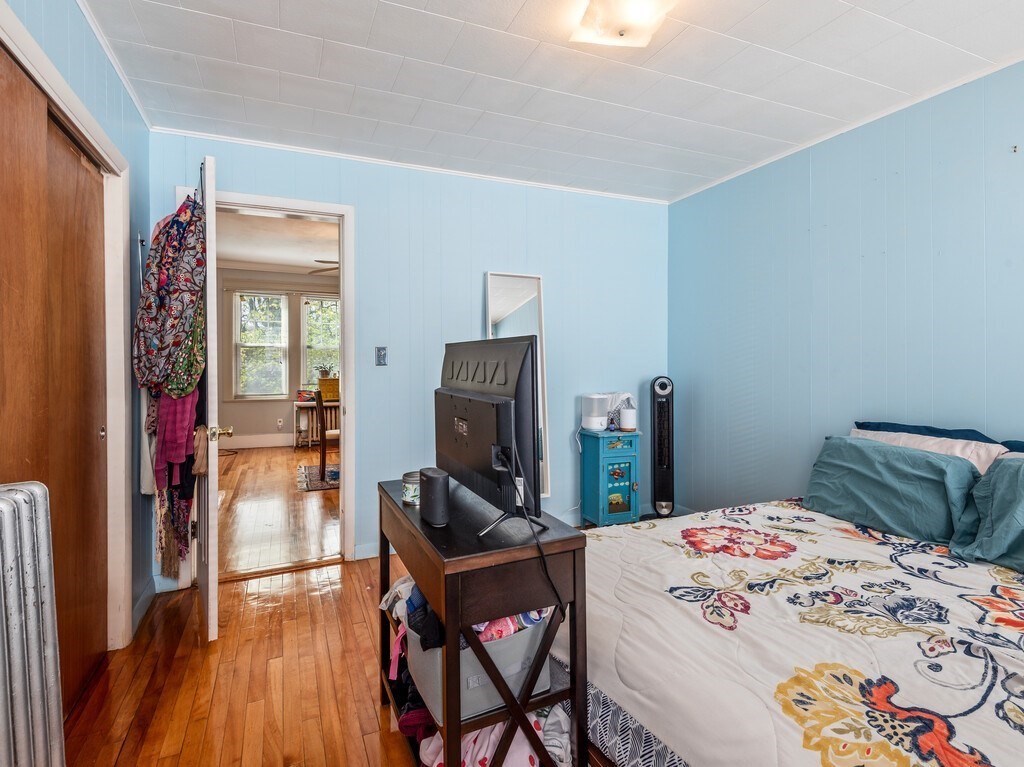 1066 Pleasant Street Worcester, MA 01602 - Photo 28 of 42