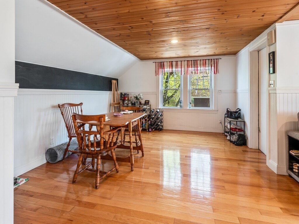 1066 Pleasant Street Worcester, MA 01602 - Photo 41 of 42