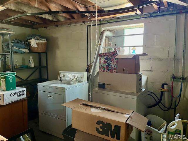 1908 Korando Avenue Overland, MO 63114 - Photo 21 of 25