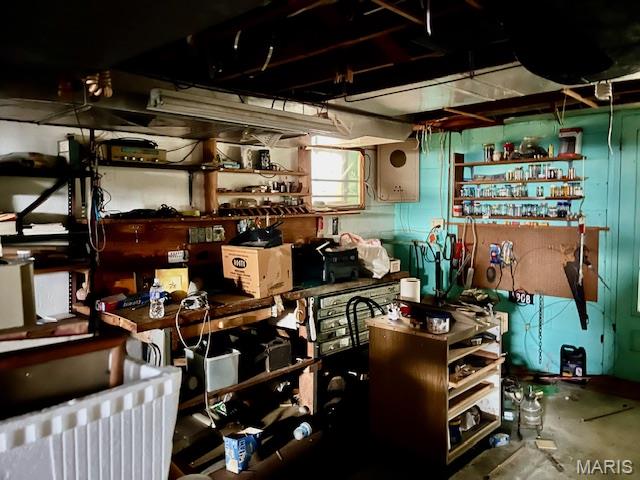 1908 Korando Avenue Overland, MO 63114 - Photo 22 of 25