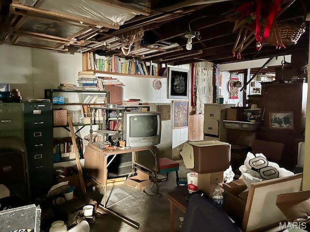 1908 Korando Avenue Overland, MO 63114 - Photo 24 of 25