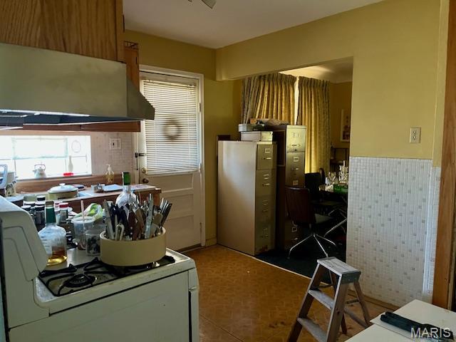 1908 Korando Avenue Overland, MO 63114 - Photo 8 of 25