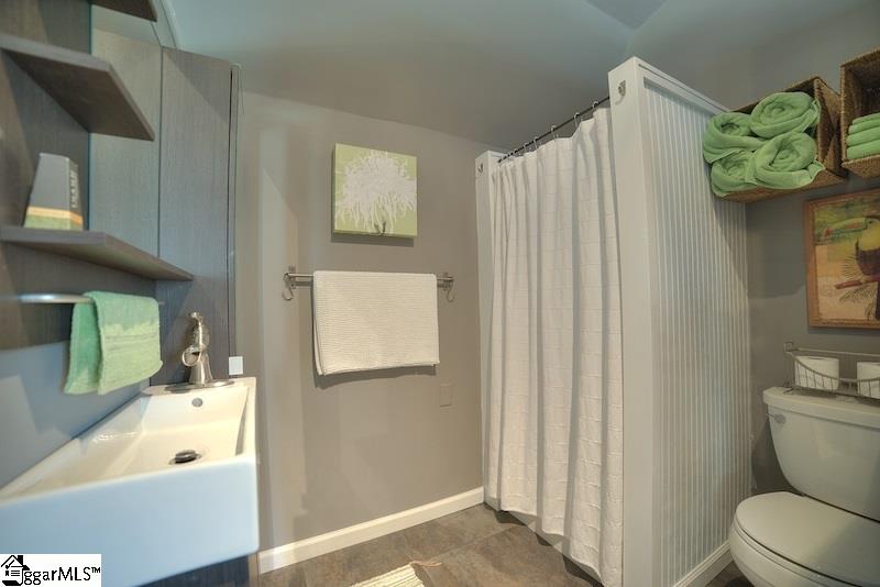 420 Pace Valley Road Easley, SC 29640 - Photo 32 of 35