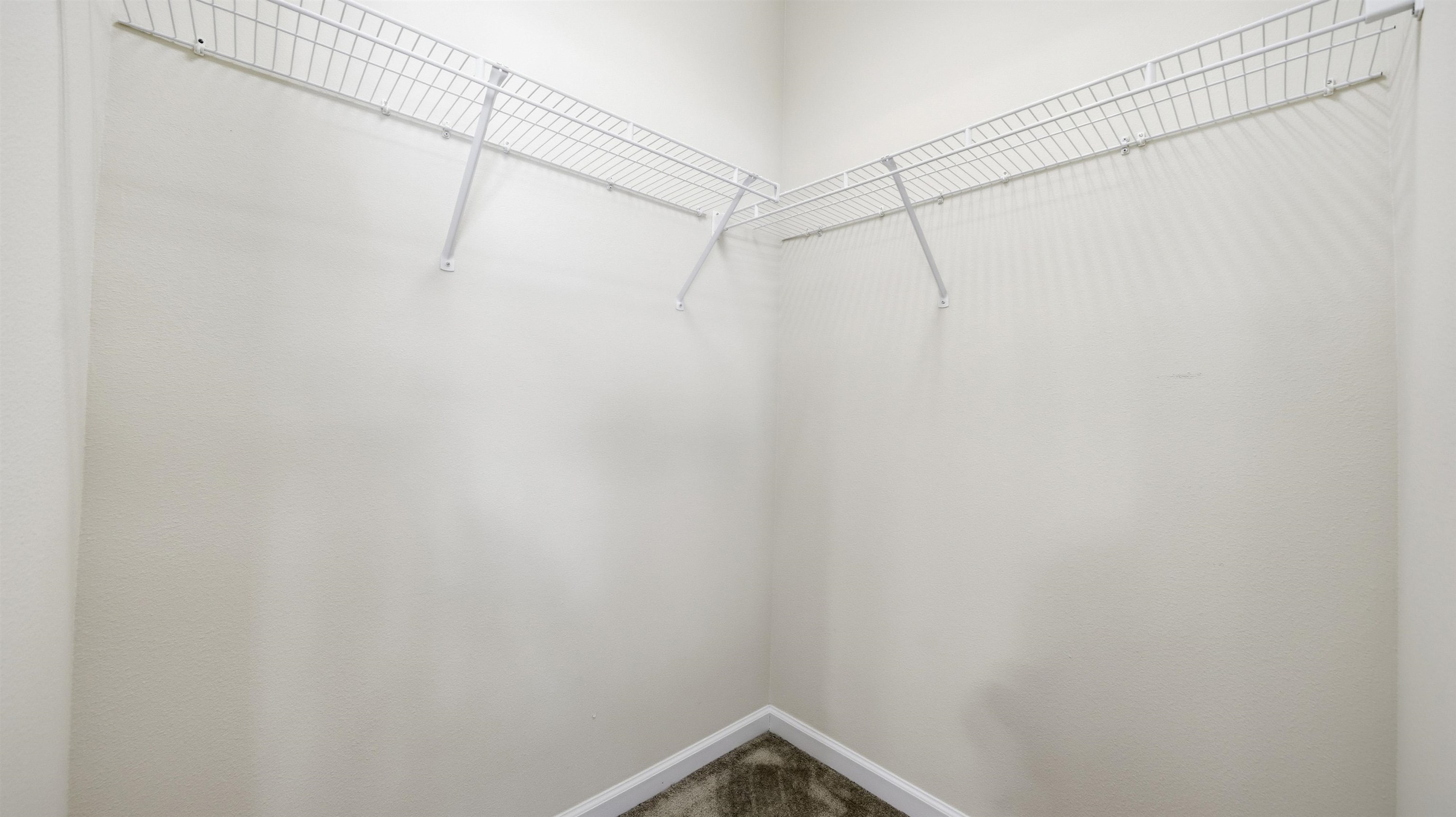 1121 Overdale Road St. Augustine, FL 32080 - Photo 21 of 65 a view of a small room